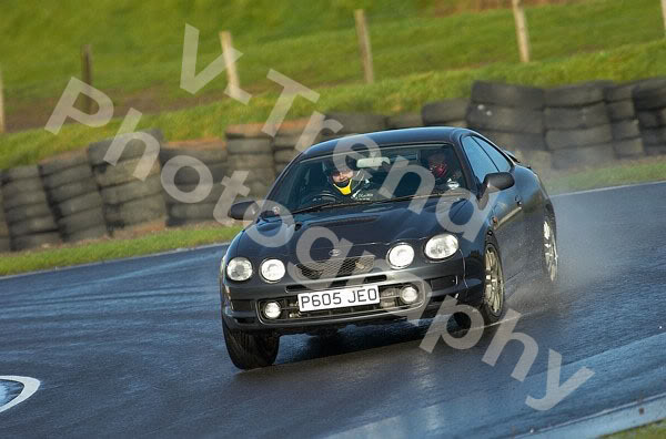 Name:  2006-11-1120SIDC20Knockhill-059520c.jpg
Views: 651
Size:  52.9 KB