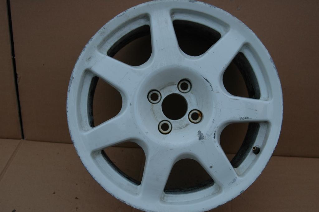 Name:  wrcpartsspeedlinewheels020_zpsfec228da.jpg
Views: 32
Size:  45.4 KB