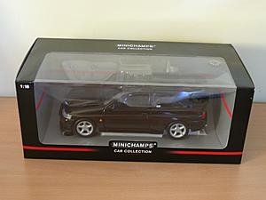 WITH PICS FOR SALE 1/18 Minichamps Ford Escort RS Cosworth BLACK-6.jpg