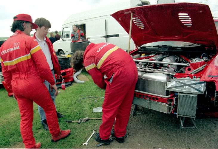 Name:  Escort-XJ220-Tyndall-Combe-4-05-1993b.jpg
Views: 515
Size:  112.2 KB